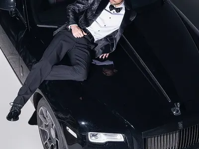 Жоро във фотосесия с уникален по рода си Ролс Ройс