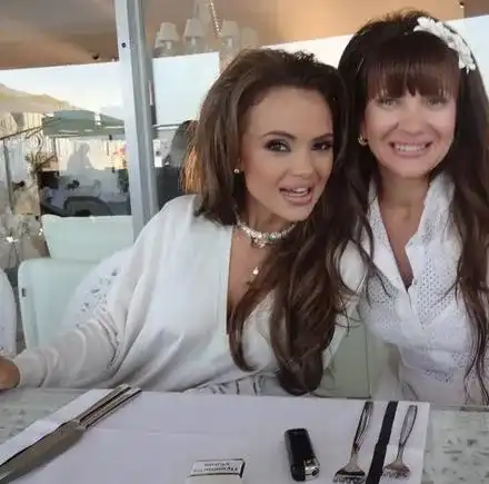 Майката на Мария: Дъщеря ми редовно дарява пари – за домове и приюти! Това го знаем само най-близките й (+Още разкрития)