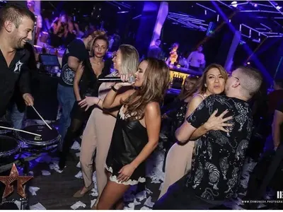 Мария спретна супер купон с бившите си съквартиранти във „ВИП Брадър“ (СНИМКИ)