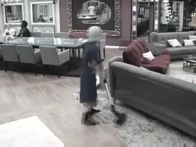 Мегз се доказа и като хигиенистка