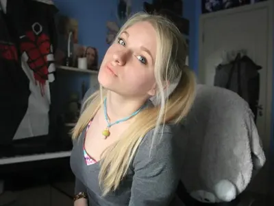 Не е за вярване! Вижте как изглежда Милена от X Factor извън екрана! (СНИМКИ)