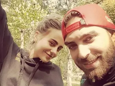 Приятелката на Тото го заряза! Яна стои в апартамента само заради котката им (СНИМКИ)