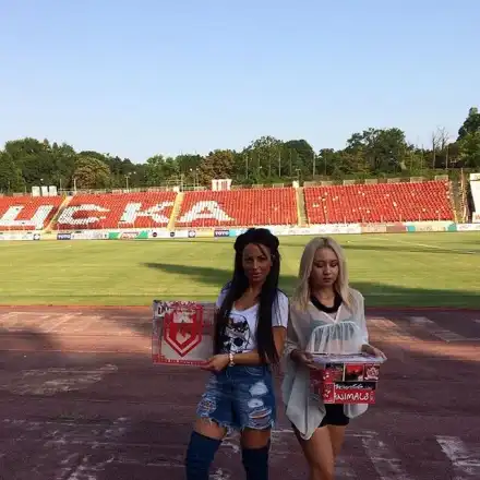 Русото Барби на ЦСКА не спира да прави добро впечатление (Снимки)