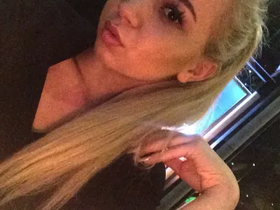 Русото Барби на ЦСКА не спира да прави добро впечатление (Снимки)