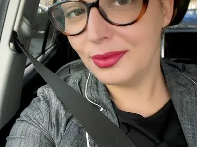 Шеф Петров – мъж под чехъл! Вижте УНИКАЛНИ снимки на жена му + подробности от живота им