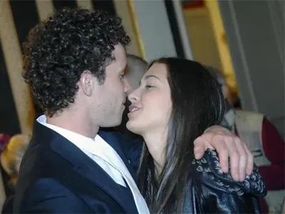 Щерката на Фатик емигрира, още се надява да се съберат с Явор Бахаров