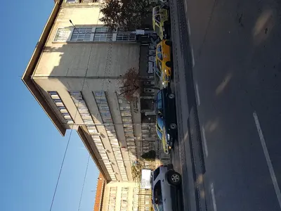 Скандал! Кой разреши на Фики да трови с наргиле бар на 20 метра от училище? (Снимки)