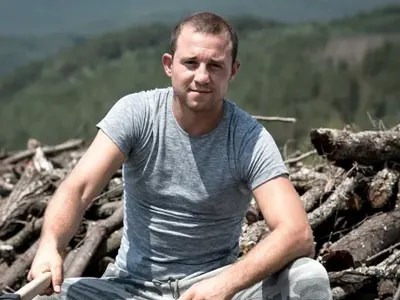 Станислав от „Фермата“ лежал в затвора за търговия с трева