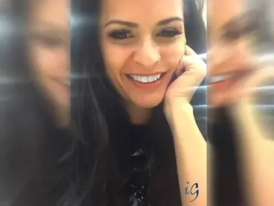 Странни залитания! Преслава започна да медитира, чалга дивата се изолира от приятелите си