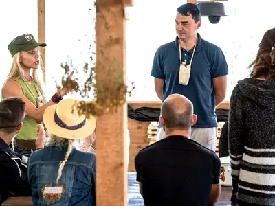 Владо Николов пази Божидара на дуела в неделя