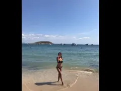 Внимание, дами! Глория издаде диетата, с която успя да втали и щерка си Симона (Вижте тайна й)
