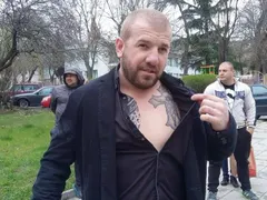 Динко атакува Брадъра след \"Фермата\"