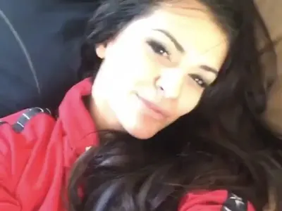 Ексклузивно! Преслава и Павел си пуснаха селфи след бурна нощ! Вижте колко изтощена, с немити очи, но щастлива изглежда певицата (Снимки)