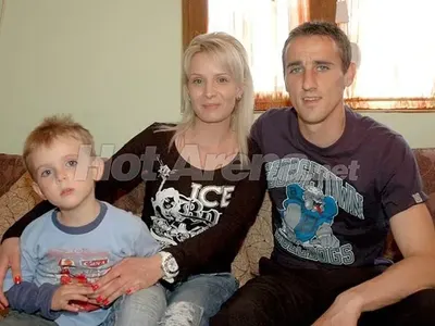 Ексклузивно в HotArena: Данчо Минев заряза втора жена и дете заради 20 годишна бръмчалка (Пикантни подробности + снимки)