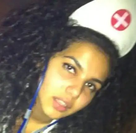 Ексклузивно в HotArena! Стана ясно кой е на онези скандални снимки с близначката Алекс! Шокът е голям, мъжът е МНОГО ИЗВЕСТЕН! (Разкритията тук)