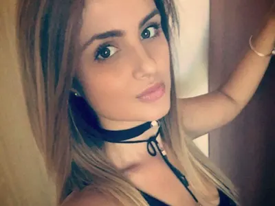 Ето го българския Хю Хефнър! Министърът на земеделието Румен Порожанов назначил 3 любовници?! (Всичко за скандала + снимки ТУК)