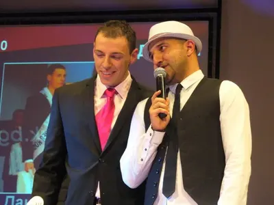 Гилотината на лорд Минчев свисти: Кирил Ефремов – моден първолак, Тото и Ники Кънчев в естетическа депресия + още посечени и СНИМКИ