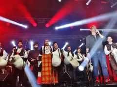 Грандиозен финал на турнето One Love!
