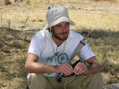 Явор Бахаров  се чисти от алкохола и тревата с грозде и орехи