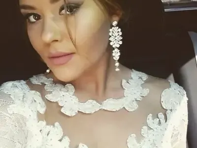 Йоана от X Factor по-голяма пачка от Гери-Никол! Вижте каква кола кара певицата от Монтана (СНИМКИ)