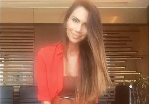 Ивайла Бакалова бременна от скръндза номер 1 Веско Брадата!