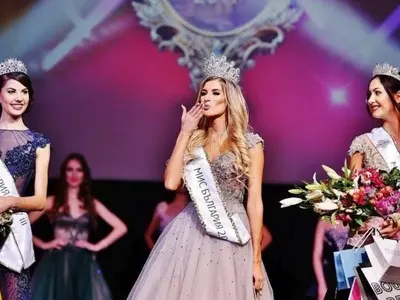 Изгряваща дизайнерка стана „Мис България“ 2017! Наталия Гуркова бе сред членовете на професионалното жури