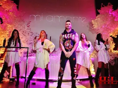 Лорд Минчев отново в действие: Маги е осъдена да носи дрехи, препоръчани от други, Ники Илиев обут в иглу, Галин доста в ляво от световната мода + още и снимки