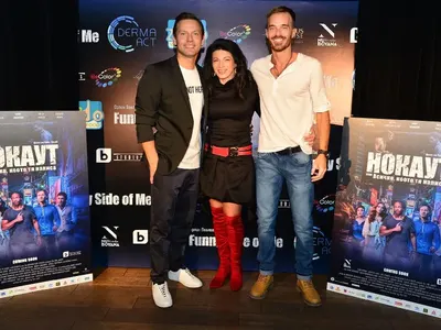 Лорд Минчев отново в действие: Маги е осъдена да носи дрехи, препоръчани от други, Ники Илиев обут в иглу, Галин доста в ляво от световната мода + още и снимки