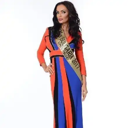 „Мисис България - Вселена“ Мари Вачева разби слуховете за пластични операции (СНИМКИ)