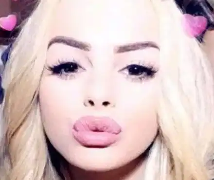 Отсвириха Сузанита от „Гласът на България“