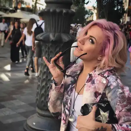 Поли Генова е влюбена до уши! Вижте новото й гадже (Снимка)