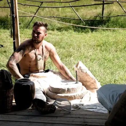 Разделиха влюбените на „Фермата“!  Алек плаче като малко дете, че не може да вижда Валерия