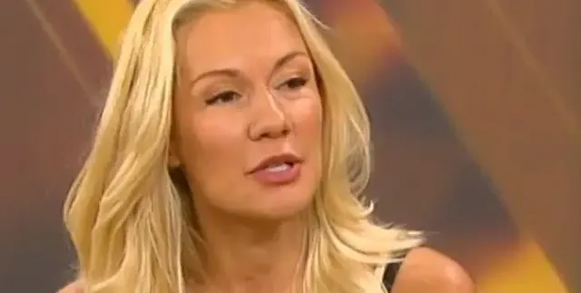 Сигнал до HotArena: Мария Игнатова се срина! Новото й гадже и би шута, тя изпадна в депресия