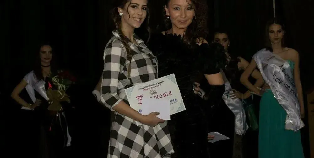 Силвия Юрукова се появи на градус на конкурс за красота