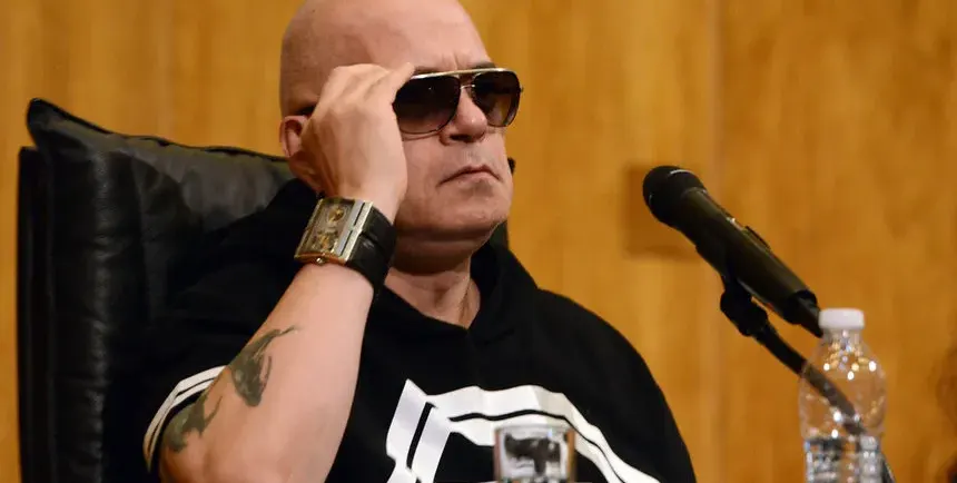 Слави заживя в невиждан лукс в имение за 5 милиона