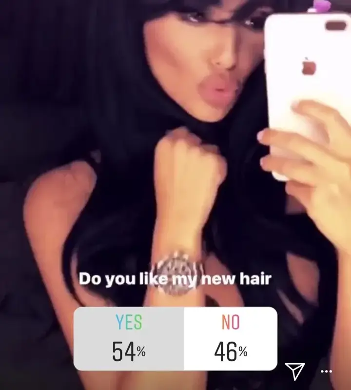 След драматично гласуване! 54% харесват НиЛо черна и с бретон (Снимки )