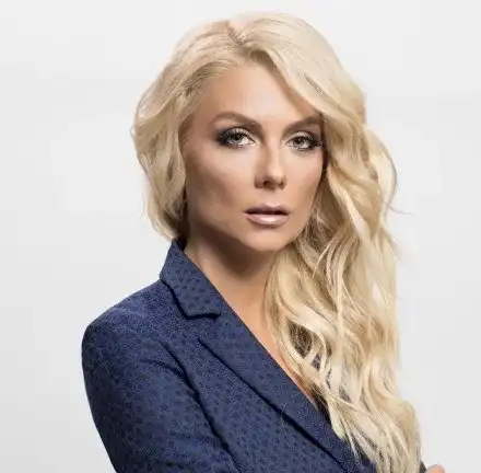 Венета Райкова категорична: Няма да погреба баща си!