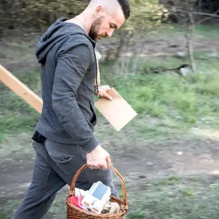 Влюбеният Алек от „Фермата“ спаси гаджето си от дуел