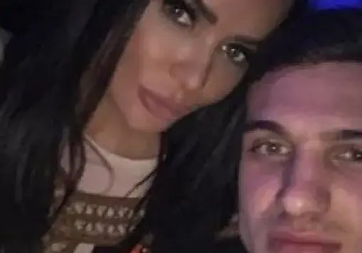 20 г. по-възрастна си хвана Десподов! Мари Вачева не ще вече левскари, пада си по цесекари (Подробности)