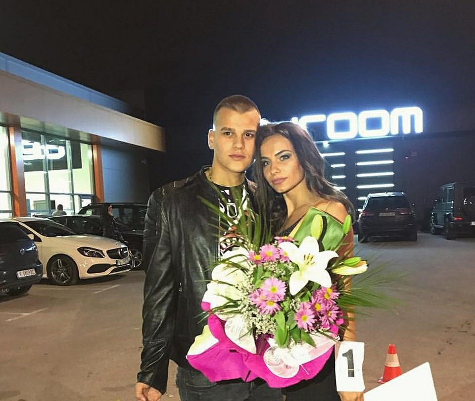 Снахата на Деси Слава стана миска