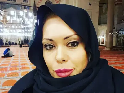 Албена Вулева стана мюсюлманка! (Скандалната водеща приела тайно исляма)