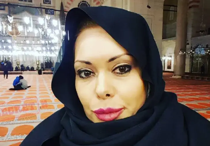 Албена Вулева стана мюсюлманка! (Скандалната водеща приела тайно исляма)