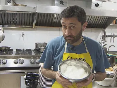 Д-р Мазов от  „Откраднат живот”  върти бизнес  за милиони