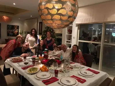 Дарина показа внучката!