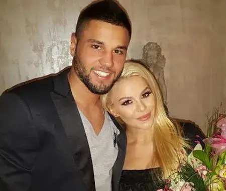 Деси Слава роди син!