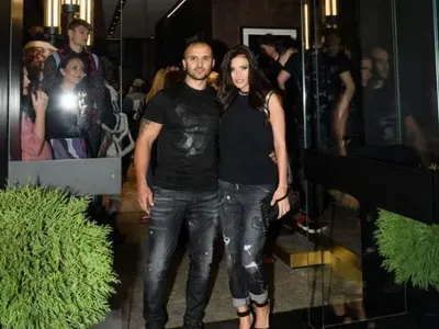 Ексклузивно в HotArena! Павел на Преслава преби жестоко диджея на Планета!