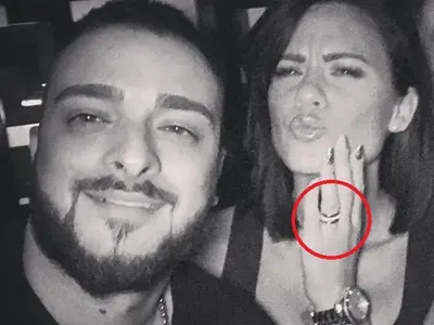 Гаджето на Криско най-после ПРИЗНА: Да, оженихме се! (Подробности + СНИМКА на халката)