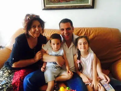 Гуркова ЗАРЯЗА децата на свекърва си заради любовник! (Мъжът й посърна – СНИМКИ)