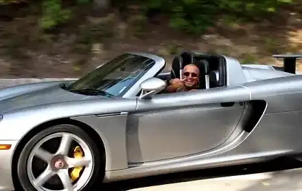 Хайлайфът кара коли за милиони