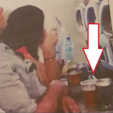 Юксел Кадриев пиянства в самолет